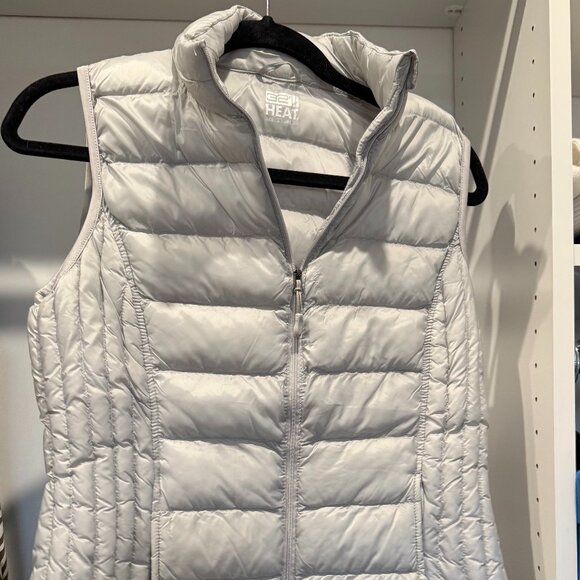 NEVER WORN I PROMISE!!  Puffer vest - Picture 1 of 1